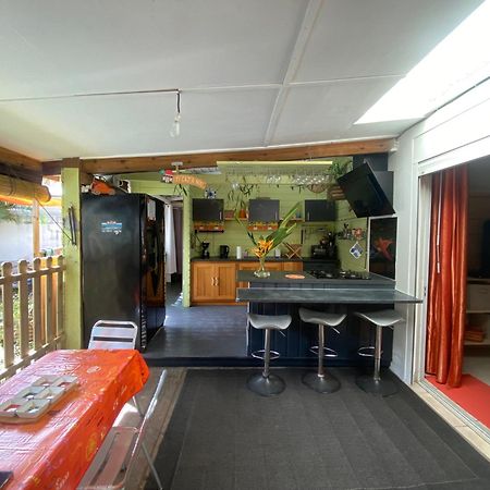 Le Nid D'Amour Avec Sa Piscine Et Jacuzzi Chauffes Saint-Joseph Exterior foto